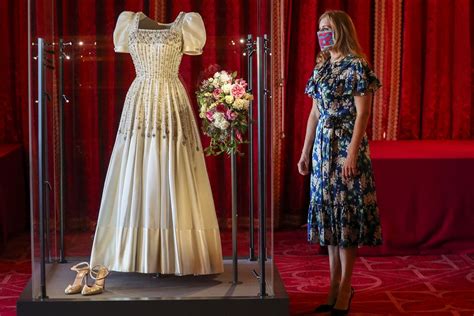 Princess Beatrice S Wedding Dress Is To Go On Display At Windsor Castle Tatler