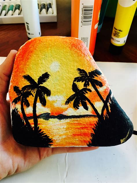 Sunset painted rock ️☀️ | Painted rocks, Stone art, Sunset painting