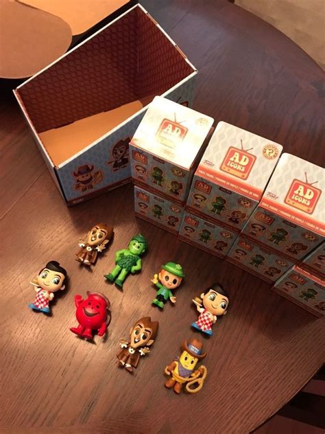 Ad Icons Mystery Minis Case 2021 Galeries