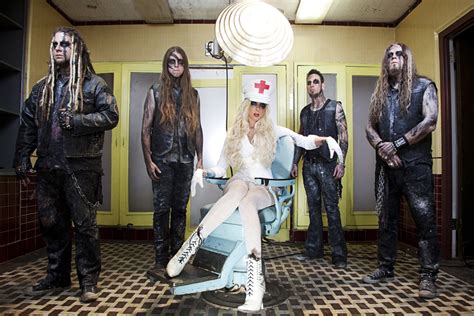 Qanda With In This Moment S Maria Brink