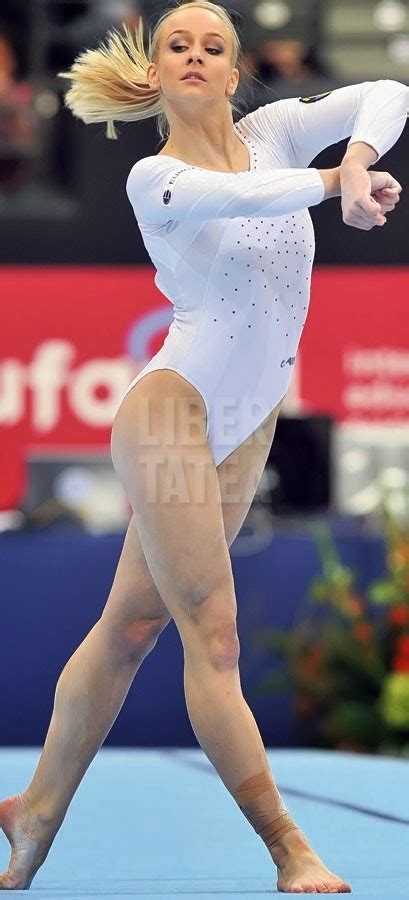 Her Calves Muscle Legs Sandra Raluca Izbasa Gymnast Calves