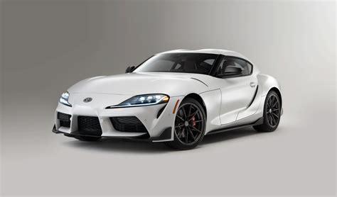 Toyota Gr Supra Will Offer Manual Transmission For Enthusiasts