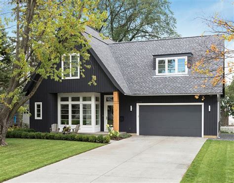 Colors can be chosen to match or complement any exposed foundation, the exterior of the garage, a certain brand (such as your car or power tools), tool chests or cabinets, or your favorite sports team. exterior paint color: Black Jack 2133-20; garage door and ...