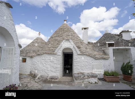 Traditional Apulian Round Stone Trulli Houses Of Alberobello