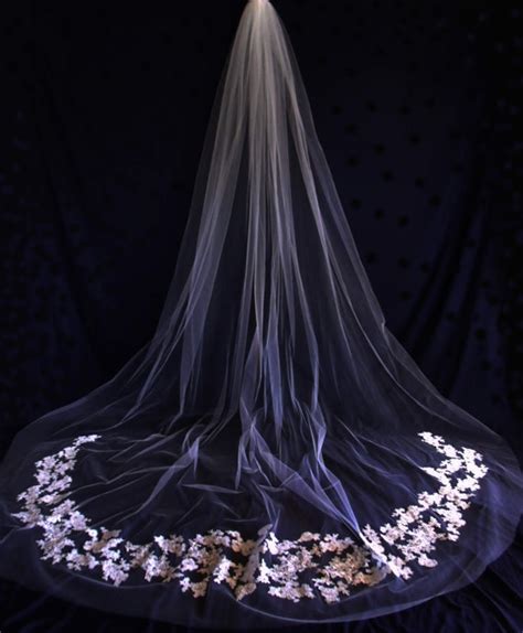 White Ivory Or Diamond White Bridal Wedding Cathedral Veil With