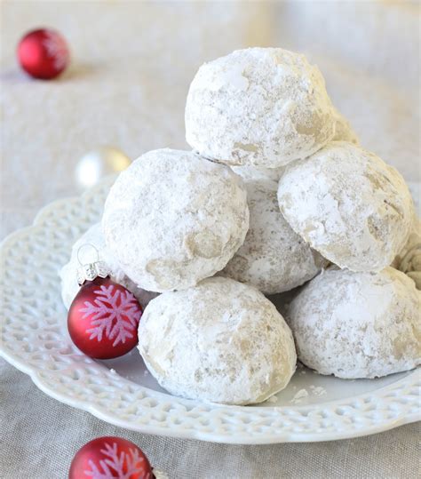 Yummy Snowball Recipes To Taste This Winter