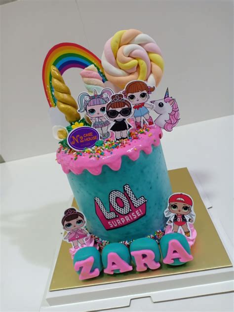 Lol surprise dolls birthday cake with glitter queen. Lol surprise cake, Food & Drinks, Baked Goods on Carousell