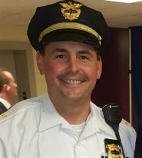 Cleveland Police Lieutenant Sues Fourth District Commander After Making