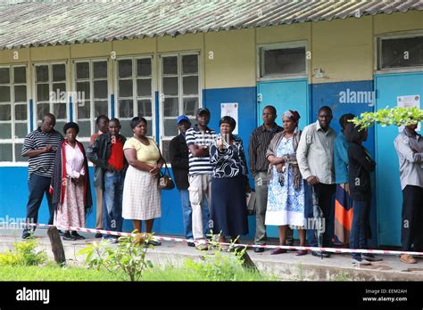 Lusaka Zambia 20th Jan 2015 People Wait For Voting At A Polling