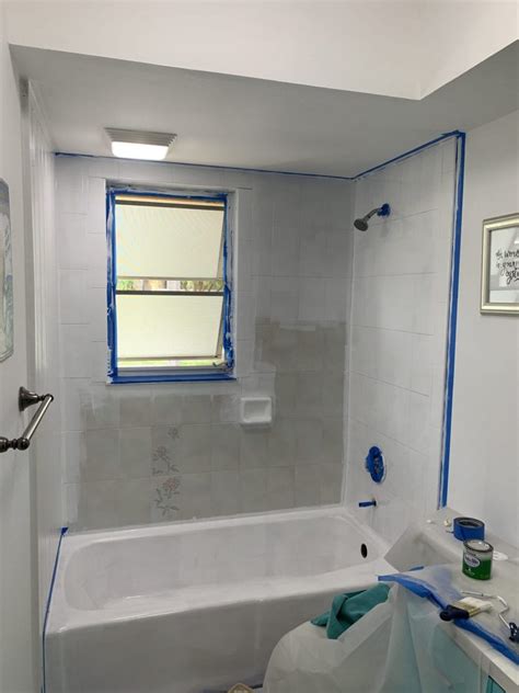 How To Paint A Bathtub And Shower For Refinish Tub Painted Tub