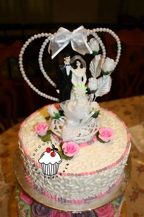 Delicious 2 tier wedding cake for reception ideas 20. Wedding Cake- 2 tiers | InHouseCakes