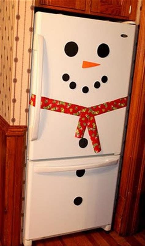 And because it's so simple, it makes for a great decoration to do with the kids. Simple Do It Yourself Christmas Crafts - 40 Pics