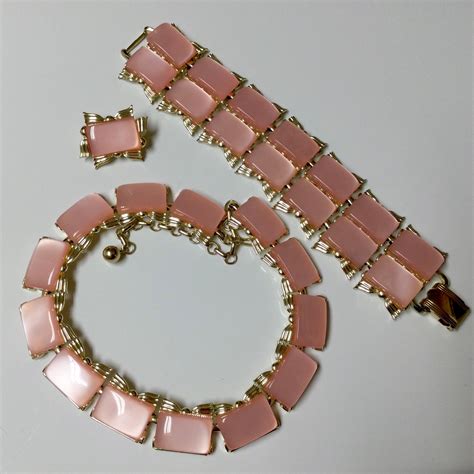 Vintage Pink Lucite Necklace Bracelet Brooch Jewelry Set Gold Etsy