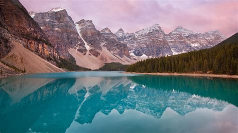 Glacial Moraine Lake In Canada Wallpapers And Images