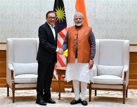 Anwar said they had an understanding it should take place around may 2020.v the hon. PM meets Datuk Seri Anwar Ibrahim, Member of the Malaysian ...