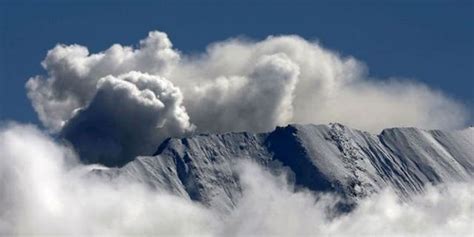 Usgs Says Swarm Of Earthquakes Detected Below Mount St Helens Fox News