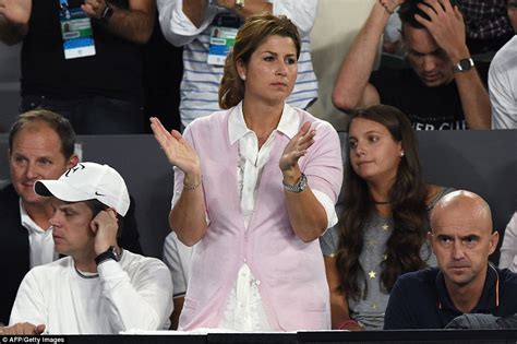 Roger federer roger federer and federer wife mirka are together since they met roger federer and mirka vavrinec on court interview after loss to hewitt/molik.both look super young and super cute. Roger Federer claims Australian Open title over Rafa Nadal ...