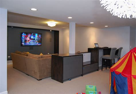 Ashley Basement Contemporary Basement Chicago By Mpink Design