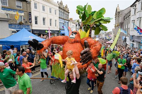 Mazey Day 2019 Brings Magic To Penzance In Pictures Cornwall Live