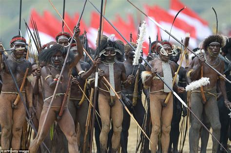 the celebrations and traditions of indonesia s rarely seen dani tribe daily mail online