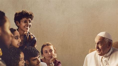 el papa francisco conversa con diez jóvenes en el impactante documental de jordi Évole para disney