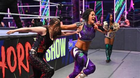 Bayley Sasha Banks Extreme Rules Mania