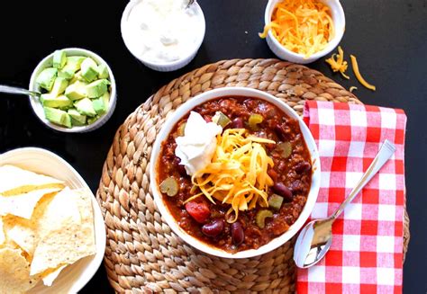 Discussion from the chowhound home cooking, dessert food community. What To Serve With Chili: Enjoy Chili Like Never Before