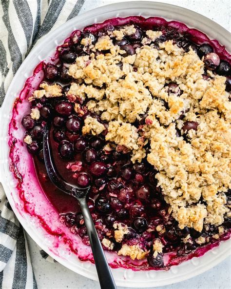 Sugar free, low fat, high fiber, gluten free, and vegan too. Easy Blueberry Crisp | Recipe | Blueberry crisp, Blueberry recipes, Healthy blueberry cobbler