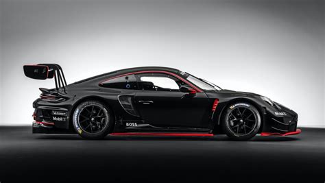 Debut For The Newest Generation Of The Porsche Gt R Porsche Newsroom