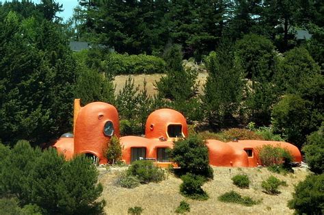 Californias Flintstones House Sold For 28 Million Atlas Obscura