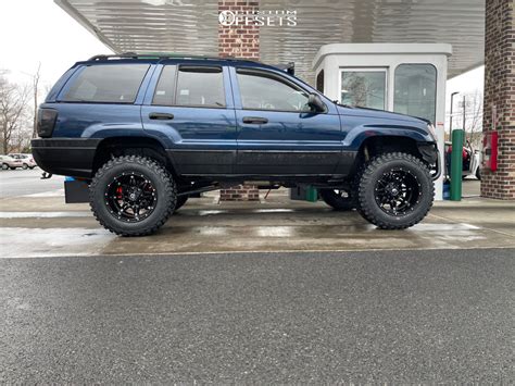 2001 Jeep Grand Cherokee Fuel Hostage Rough Country Suspension Lift 45