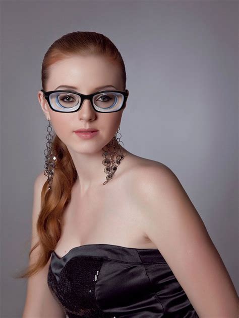 N251 By Avtaar222 On Deviantart In 2021 Girls With Glasses Womens Glasses Frames Geek Glasses