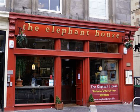 英國｜愛丁堡美食｜ The Elephant House 大象屋咖啡廳 哈利波特誕生地 逸在旅行