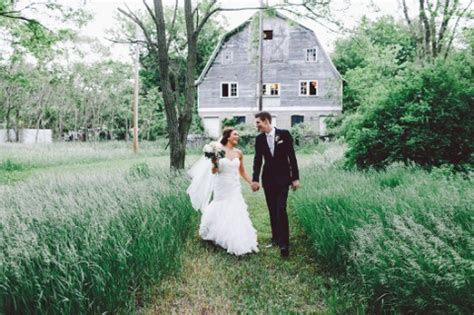 Save on a huge selection of new and used items — from fashion to toys, shoes to electronics. Blue Dress Barn - Benton Harbor MI - Rustic Wedding Guide