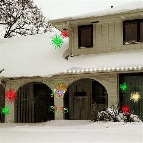 Holidynamics Holiday Lighting Solut 40 In Wall Mounted Elf Yard Decoration With Green Led Lights