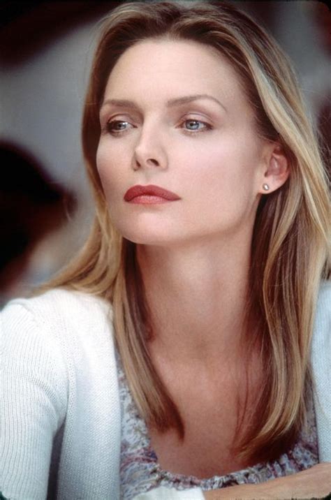 Michelle Pfeiffer Oggi Bellissima In Foto Struccata A 61 Anni