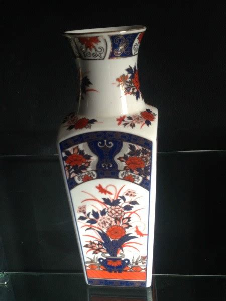 Information About Japanese Vases Thriftyfun