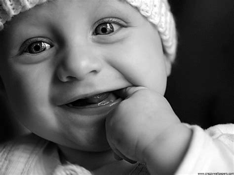 Cute Little Baby Wallpapers Hd Wallpapers Id 556