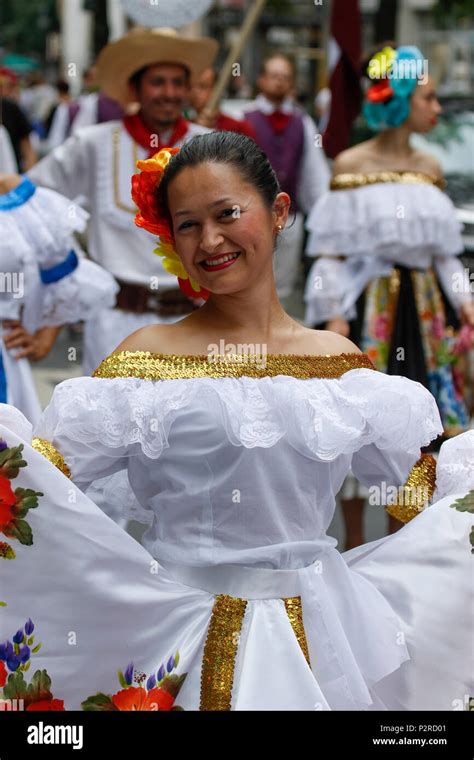 frankfurt germany 16th june 2018 a columbian woman participates in the parade wearing a