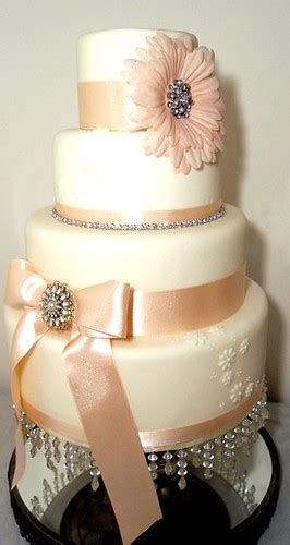 Bling Peachivory Wedding Cake Inspired By The Flower Broo Flickr