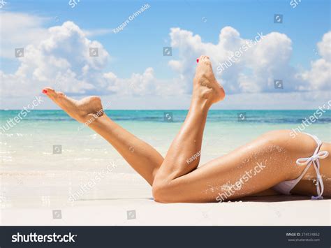 Sexy Women Legs On Beach Stock Photo 274574852 Shutterstock