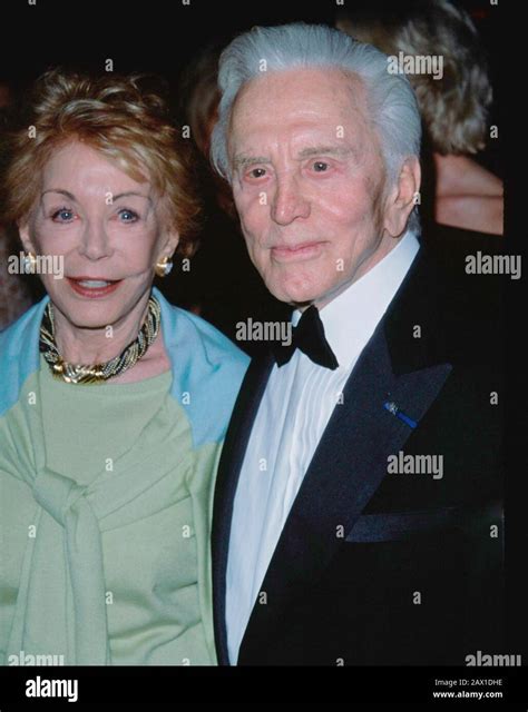 Los Angelescausa Kirk Douglas And Wife Anne Buydens At The Triumph