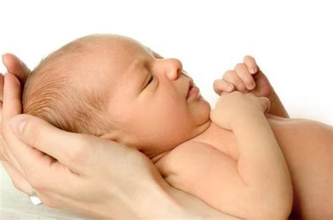 Cuidados básicos del recién nacido