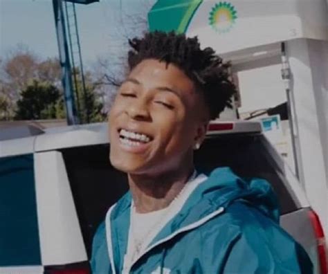 Do you want to express your mood and attitude along with the picture? nba youngboy image by maddy :) | Best rapper alive, Light ...