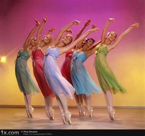 Bailarinas De Colores Dance Girl Dancing Dance Photography