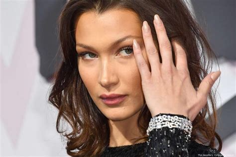 bella hadid says ‘proud to be palestinian after instagram deletes story showing her father s