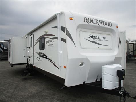 Rockwood Signature Ultra Lite 8329ss Rvs For Sale