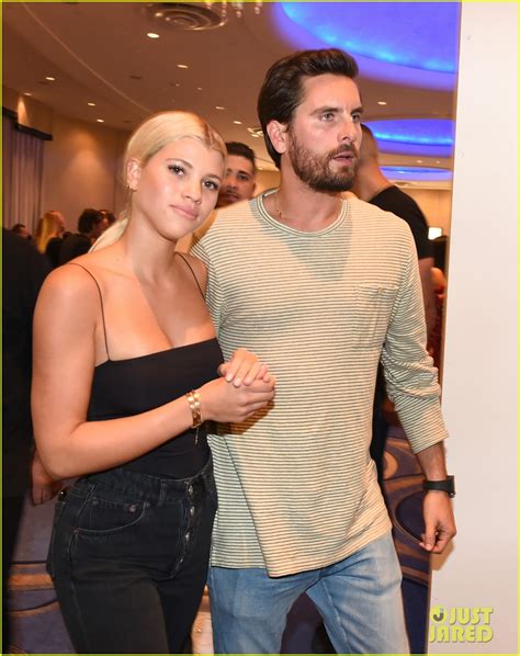 photo scott disick cuddles up to girlfriend sofia richie at art basel event 05 photo 3998549