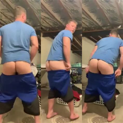 Male Ass Str Daddy Shows His Bare Ass Thisvid