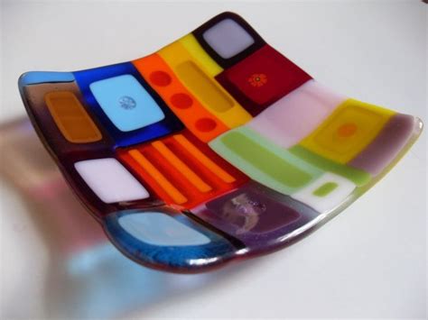 Easy Fused Glass Projects Pictures To Fused Glass Art Fused Glass Fused Glass Dishes